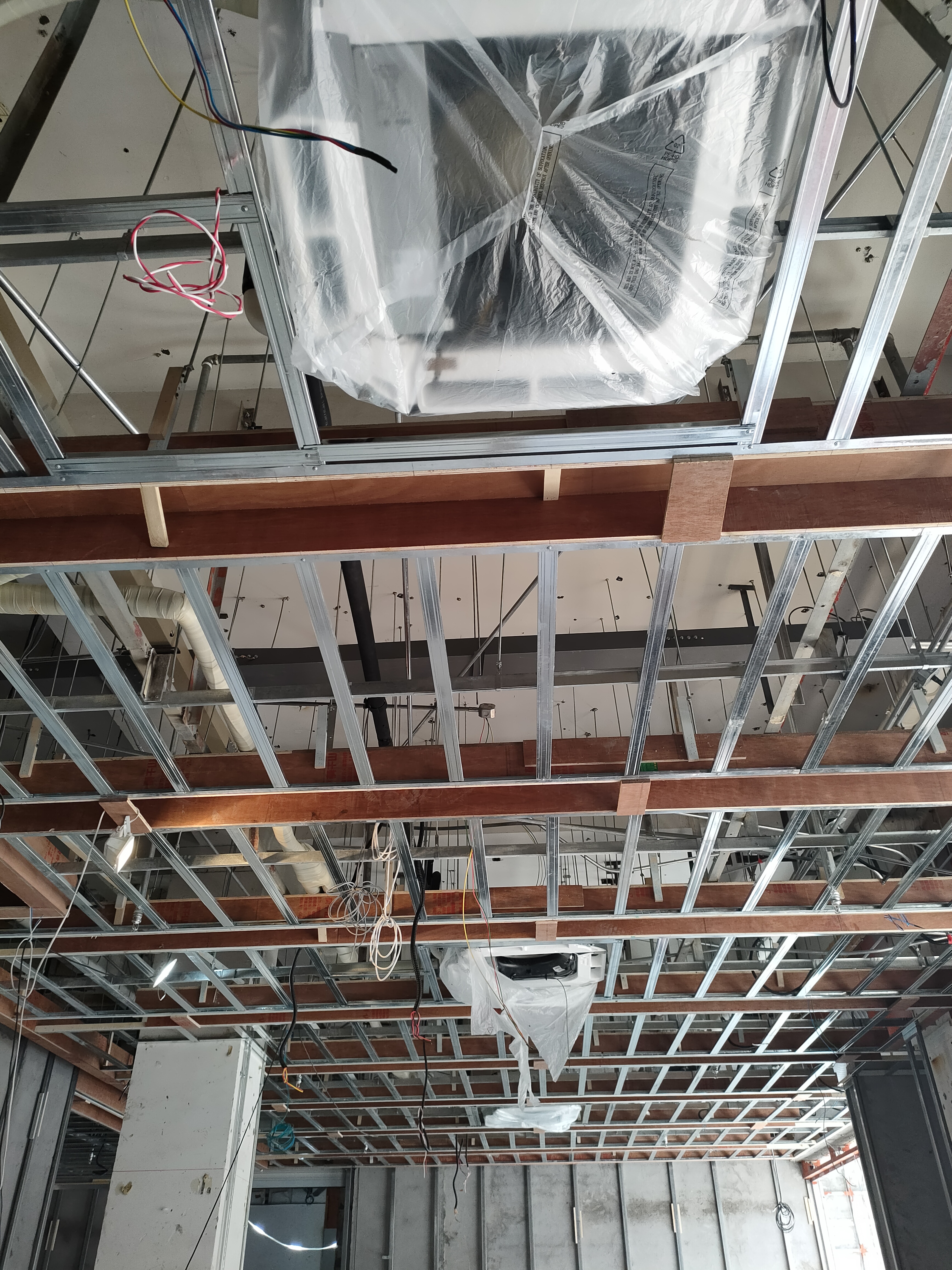 天花機中央空調